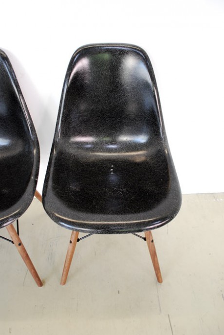 eames_side-chair_05